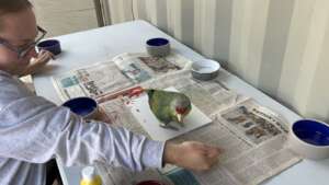 Duncan creating a masterpiece for the auction!