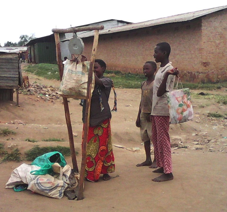 iT helps 80 burundian youth build their dreams