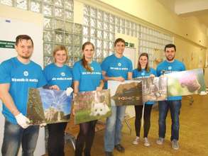 Corporate volunteers on the geriatrics ward