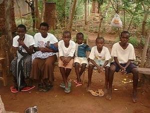 Improving Livelihoods for 100 Women in Rural Kenya