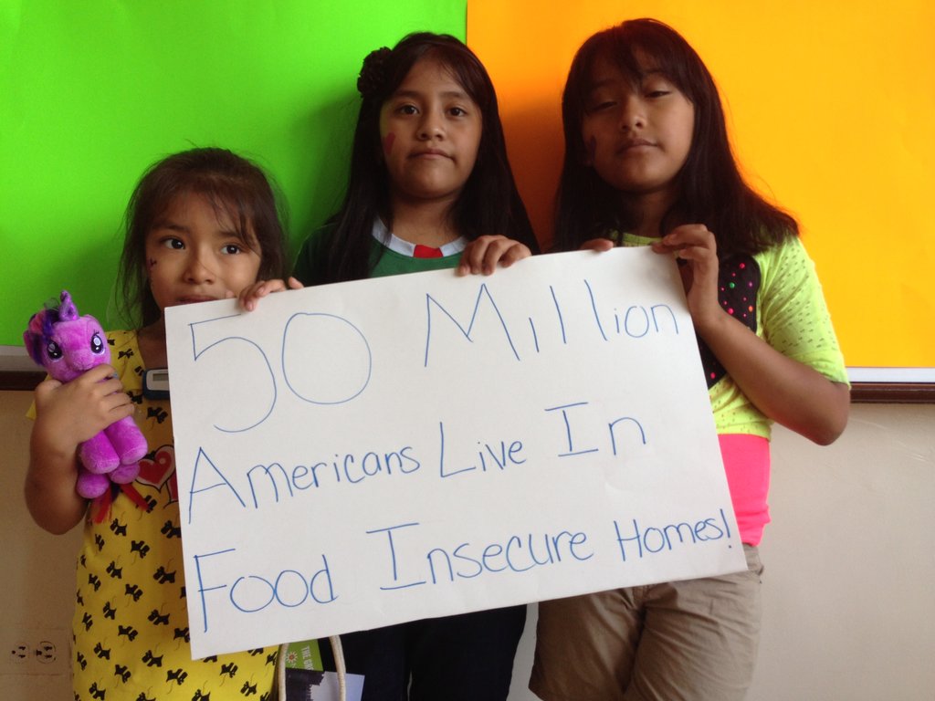 Help Teens Promote Healthy Food Access in NYC