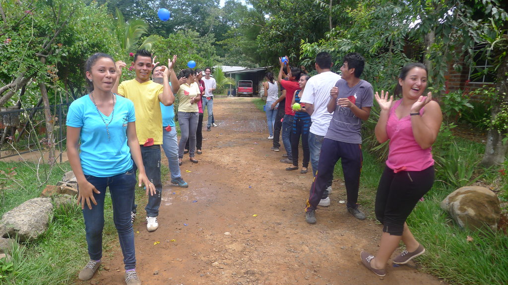 75 YOUNG SALVADORANS DEVELOP THEIR ENTREPRENEURSHI