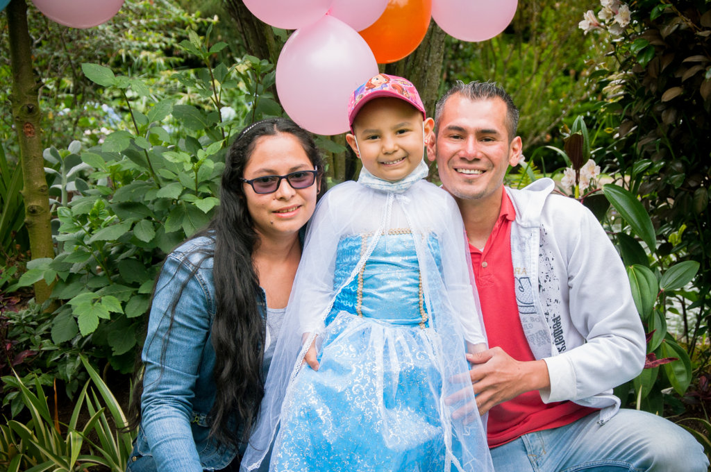 Support 430 children with cancer in Colombia!