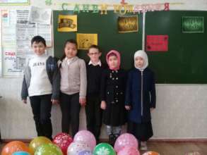 Mary (second from left) with her classmates
