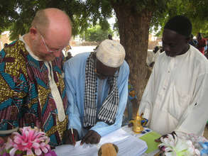 Gagnick Mack leaders formalize project partnership