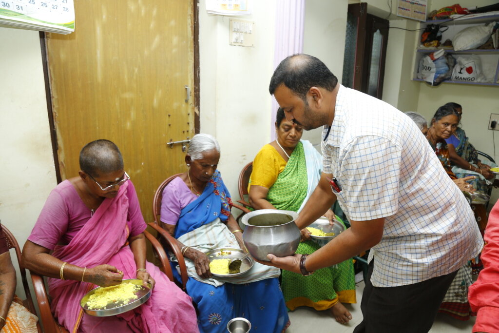 Food donation for elderly residents in care home