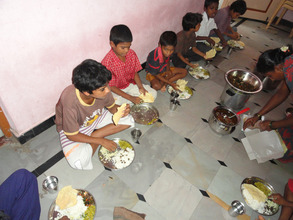 sponsoring food for destitute children in india