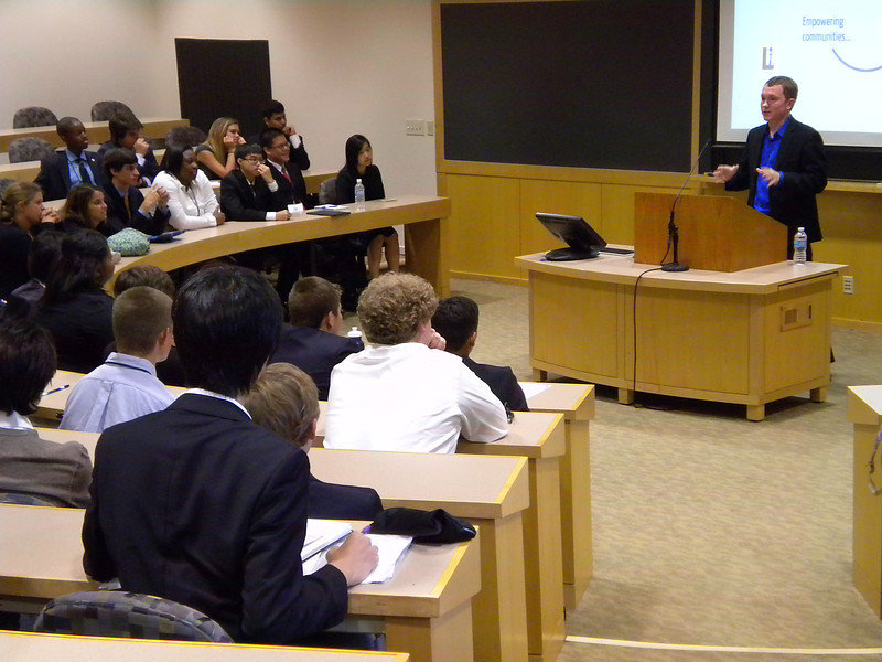 Connect young innovators with business in need!