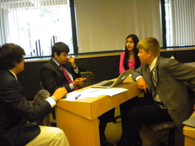 Connect young innovators with business in need!