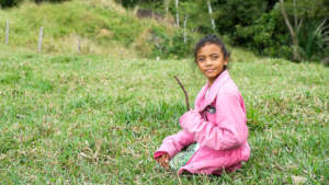 Maria Eduarda and her facial expression of forest