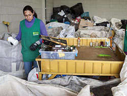 Trash picker in Curitiba