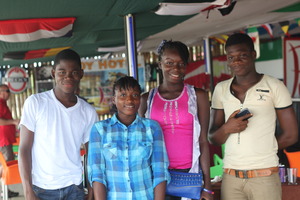family celebrates with Geradline
