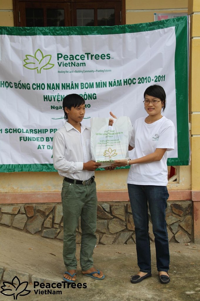Fund Scholarships for Youth in Rural Vietnam
