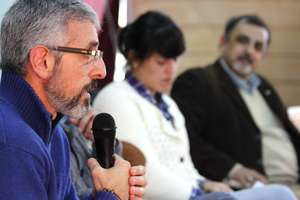 Government authorities interacting with youth