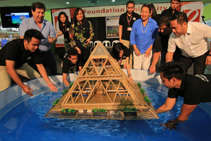 Estudio Damgo III launch with City Mayor