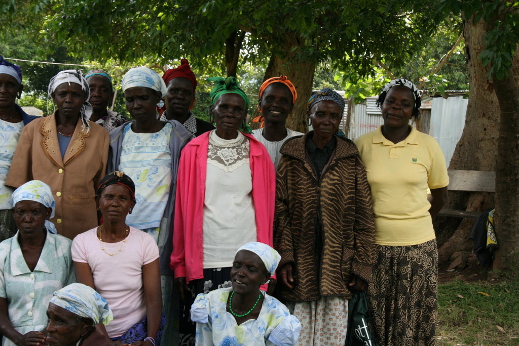 Build A Women's Center for 150 Kenyan Grandmothers