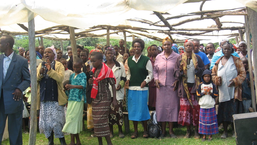 Build A Women's Center for 150 Kenyan Grandmothers