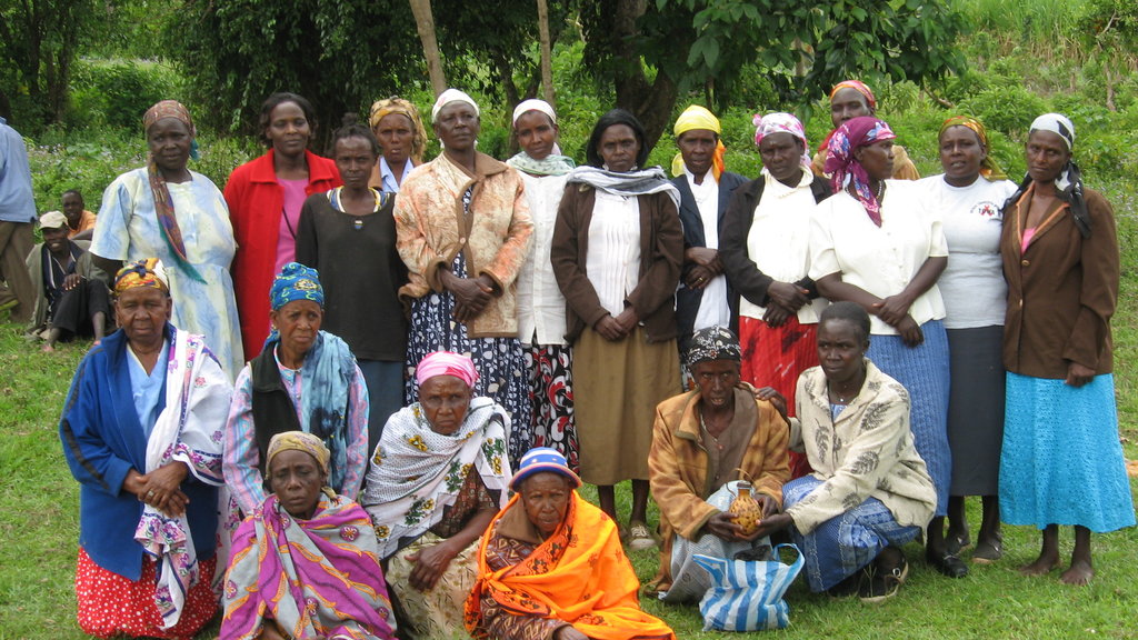 Build A Women's Center for 150 Kenyan Grandmothers