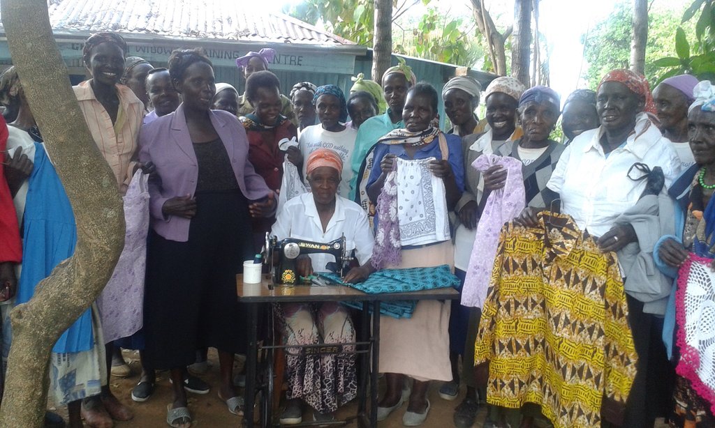 Build A Women's Center for 150 Kenyan Grandmothers