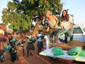 Volunteers Distributing Mosquito Nets
