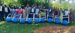 Women receiving water balls from WaterStep!