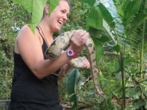 U.S. dental hygienist student Mia goes to jungle t