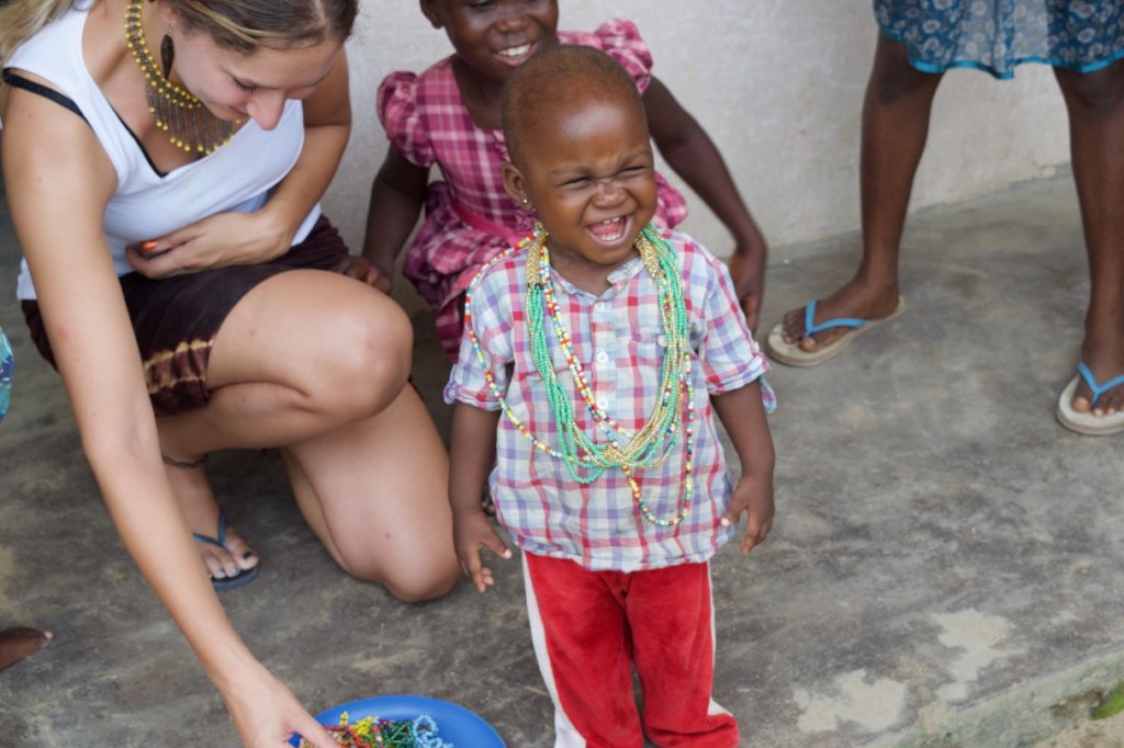 Build a future for children in a conflict zone