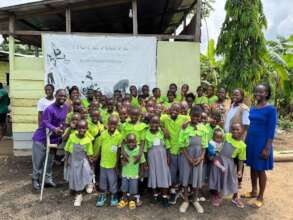 Some pupils and teachers of Hope Alive Foundation