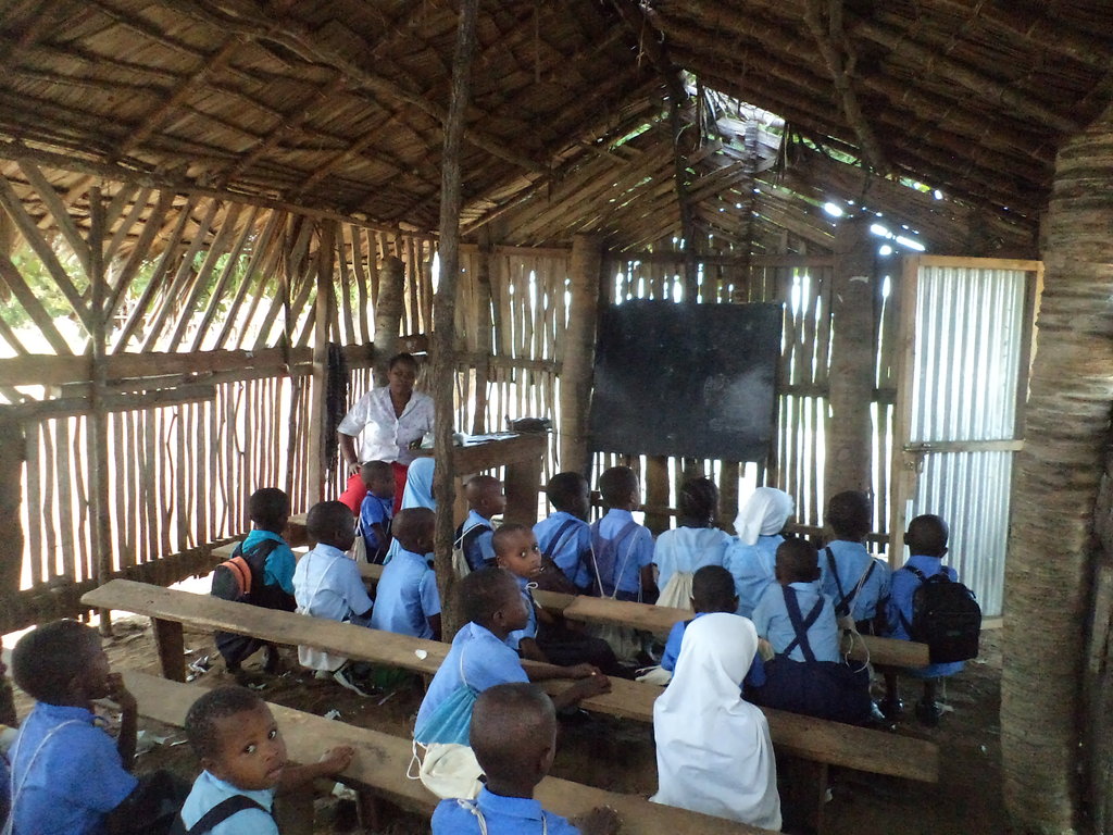 SUPPORT A GOOD LEARNING ENVIRONMENT IN TANGA