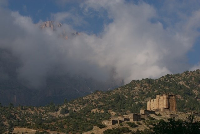 Library for 10,000 Moroccan Berbers