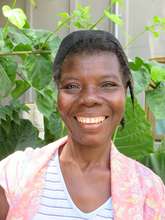 Azou, Caregiver