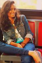 Sheetal n New York in Subway
