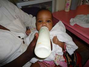 save an abandoned baby's life with formula milk