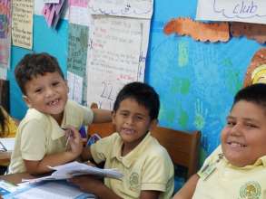 "Leonardo"/Miguel reading and collaborating.