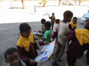 Children in Bethanie at the AKI-HAH Spayathon