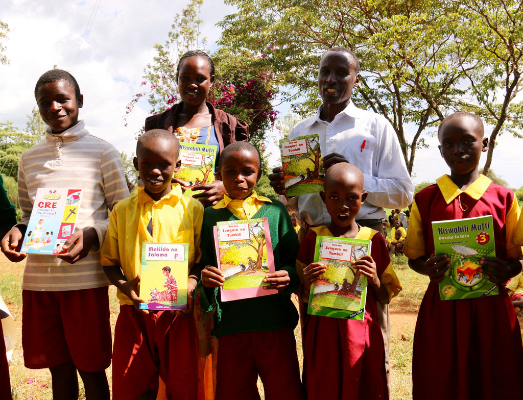 Improve the education of 2,000 students in Kenya