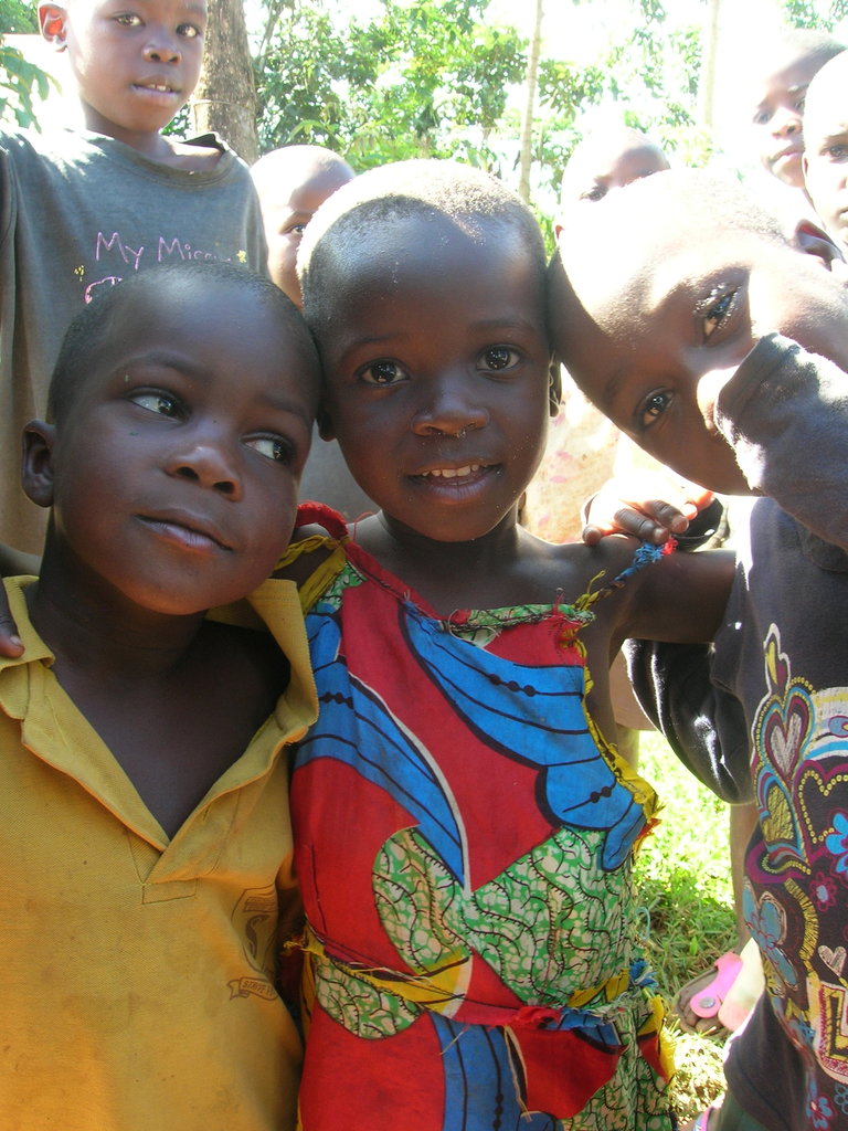 Make 25 kids enjoy this Christmas in Uganda