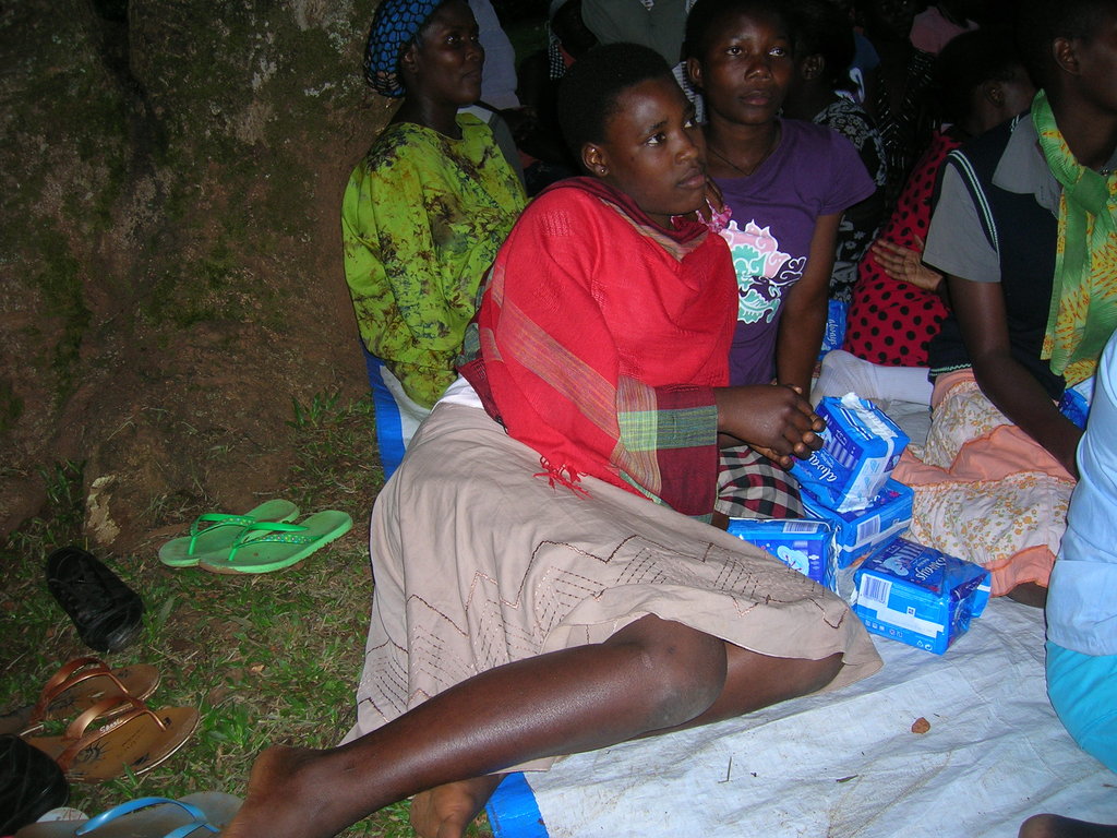 Make 25 kids enjoy this Christmas in Uganda