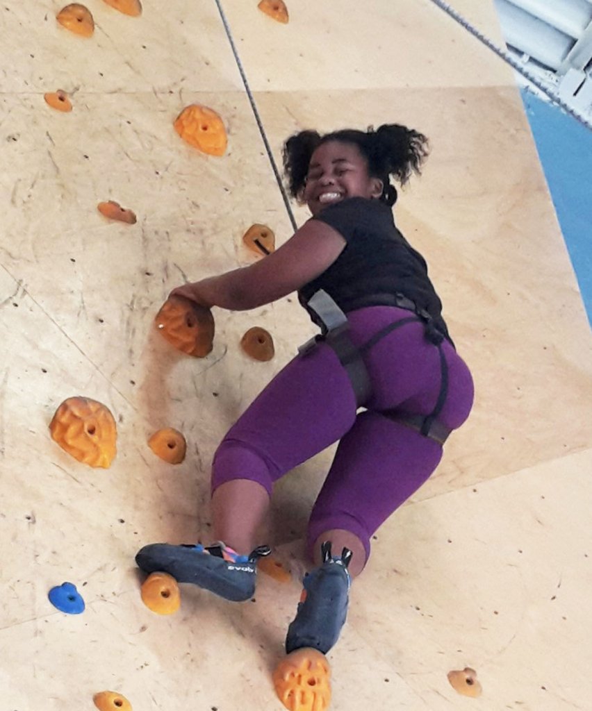 GOAL Girls learn self confidence Rockclimbing