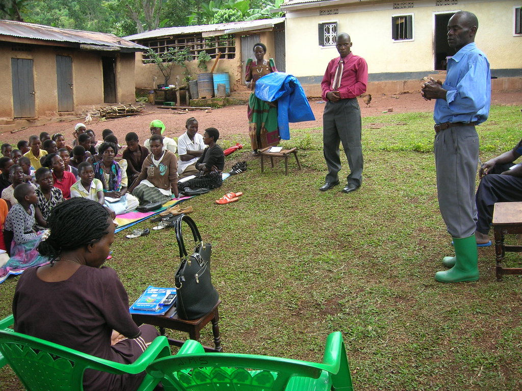 Empower 40 youth in Uganda with saving skills