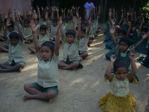 children celebrate independance day