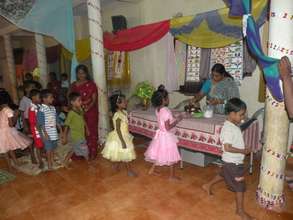Children lucky Xmas gifts tickets
