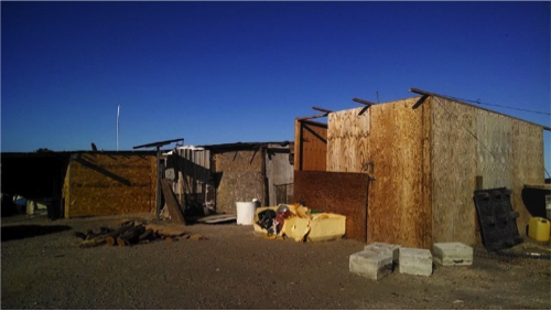 Reconstructing a house in Las Pacas