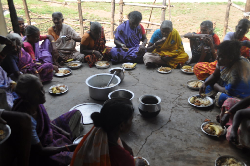 Less Privileged Elders Need Care & Meal Support