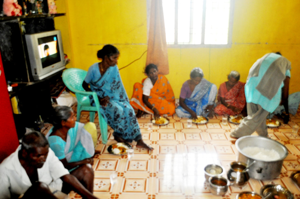 Less Privileged Elders Need Care & Meal Support