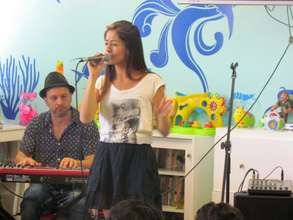 Singer Carolina Jaramillo