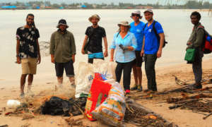 Beach clean time!