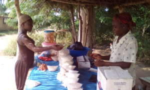 Parent (left) selling to a buyer (right)