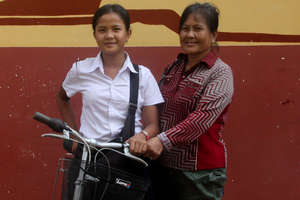 A new bicycle for Sreylek and her family