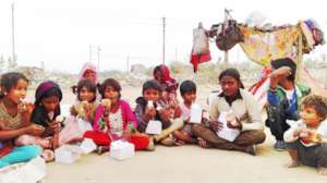 Happy Street Kids with Gift & food !!